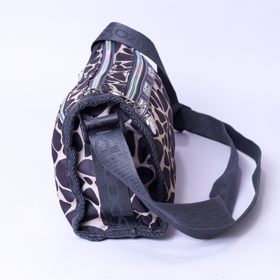 ProSports Women’s Patterned Crossbody Bag - Image 2