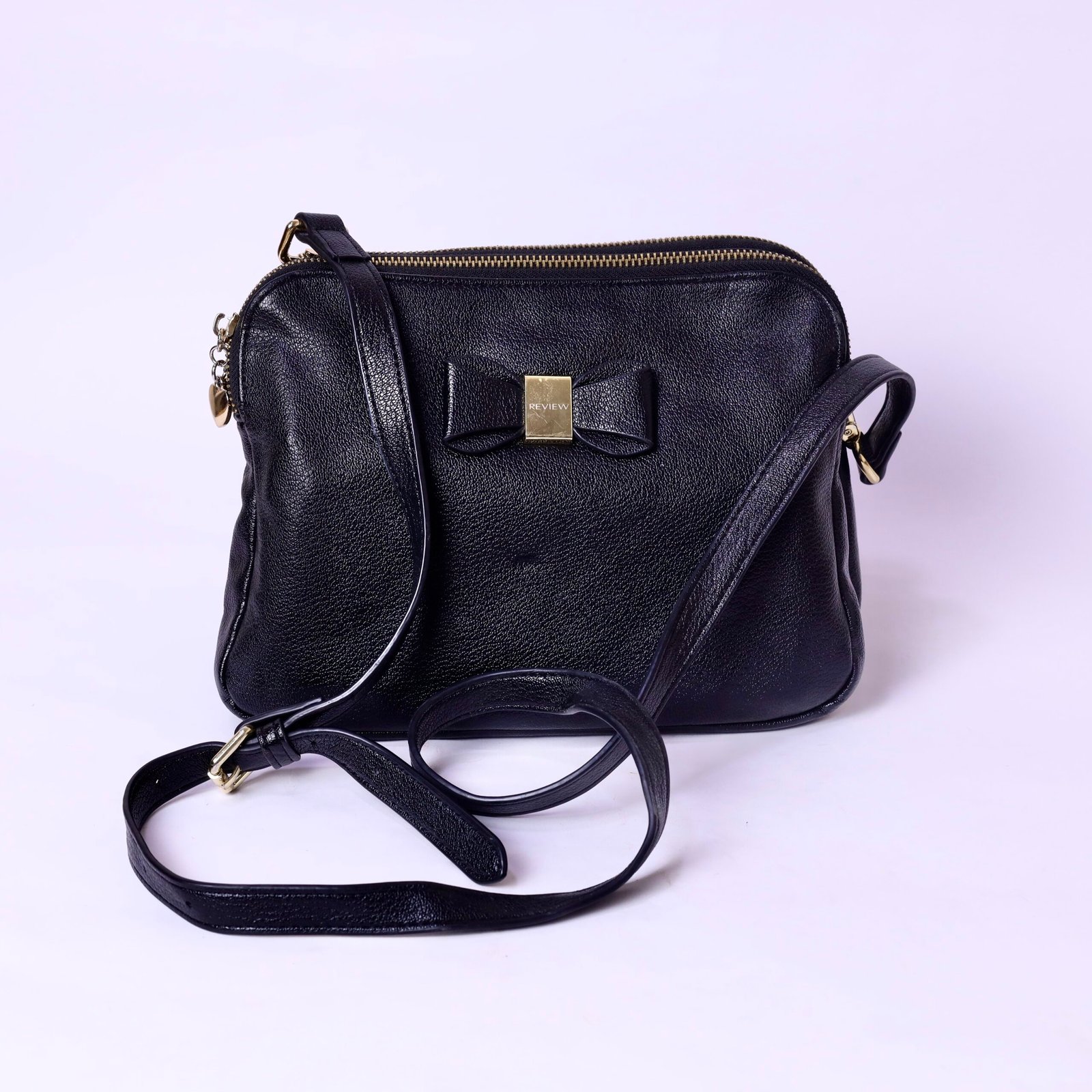 REVIEW – Black Bow Crossbody Bag
